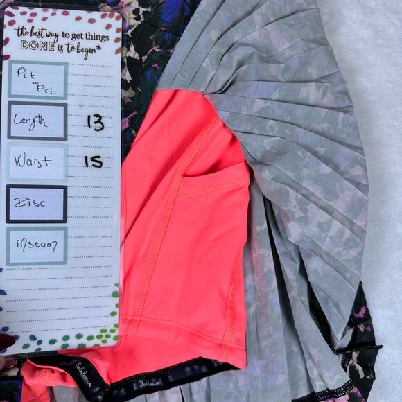 Lululemon Womens Pleat To Street Tennis Mini Skirt II Floral Pace Rival Size 6 - Picture 6 of 8